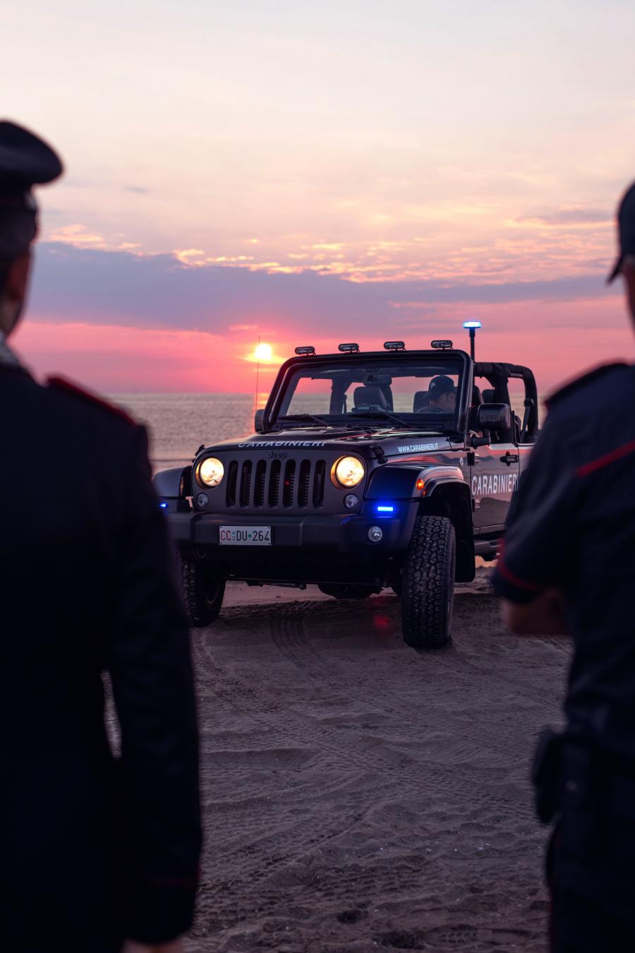  Jeep Wrangler Carabinieri (JK) 2018 года  (фото 17 из 17)